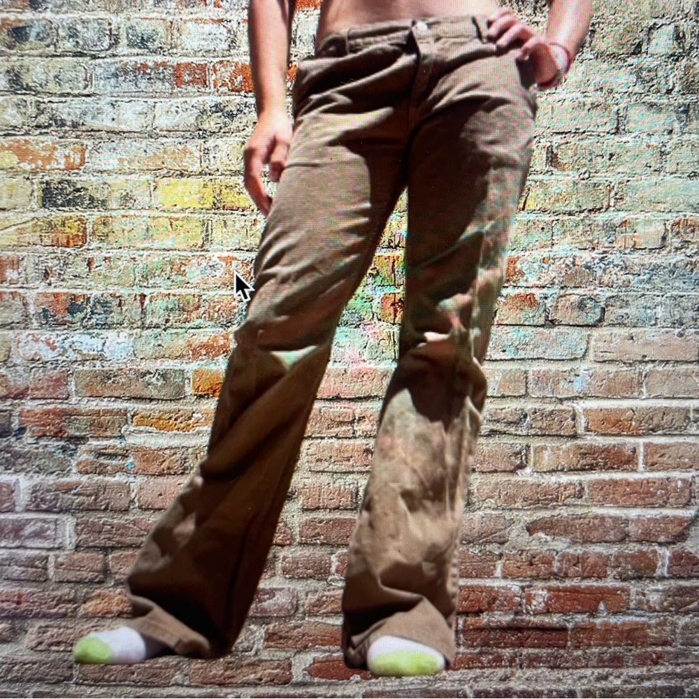 NEVER WORN Brandy Melville Green low rise pants